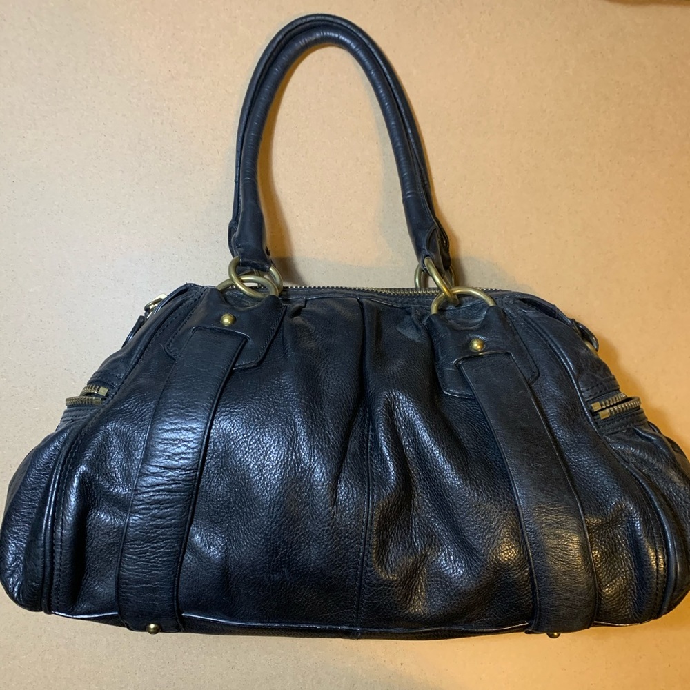Banana Republic Genuine Leather Purse EUC